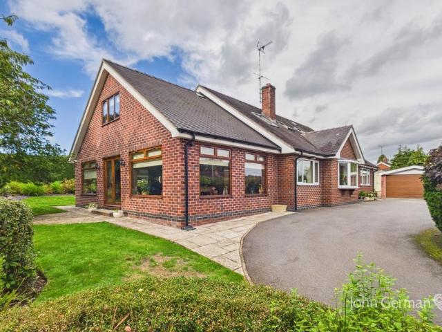 House for sale in Beamhurst, Staffordshire