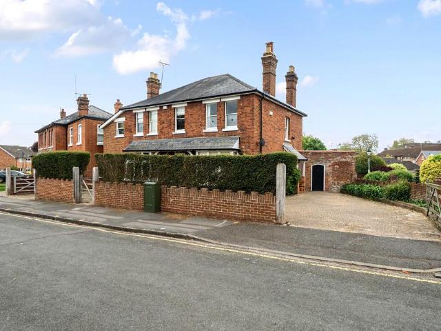 House for sale in Maidenhead