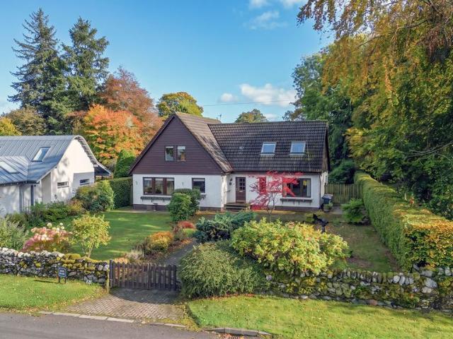 House for sale in The Ross, Comrie