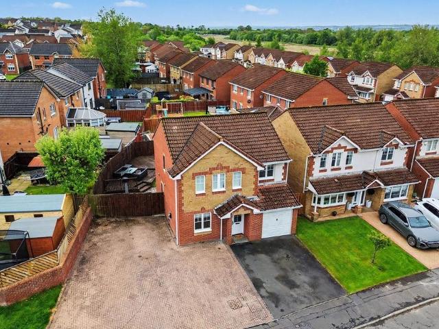 House for sale in Coatbridge, Scotland