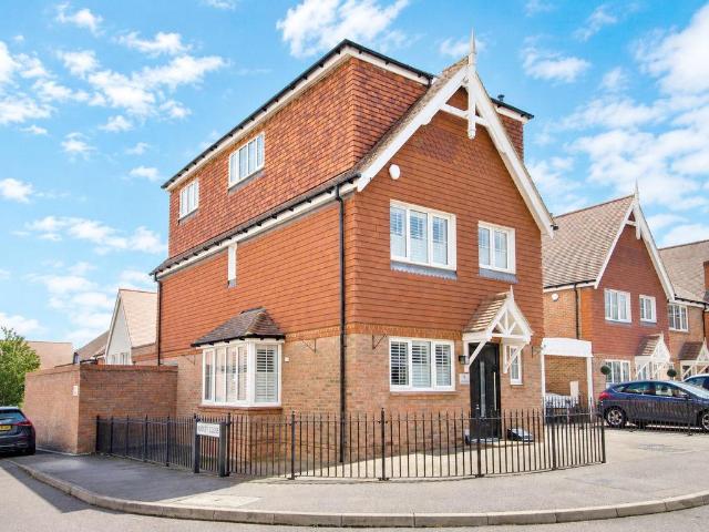 House for sale in Churchgate, Broxbourne