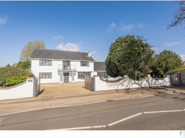 House for sale in Stanford On Avon, Leicestershire