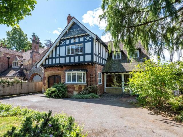 House for sale in Wake Green, West Midlands