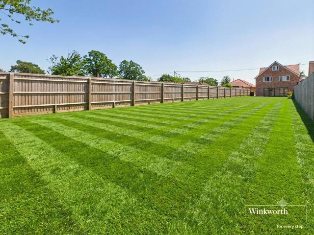 House for sale in Bucklebury, West Berkshire