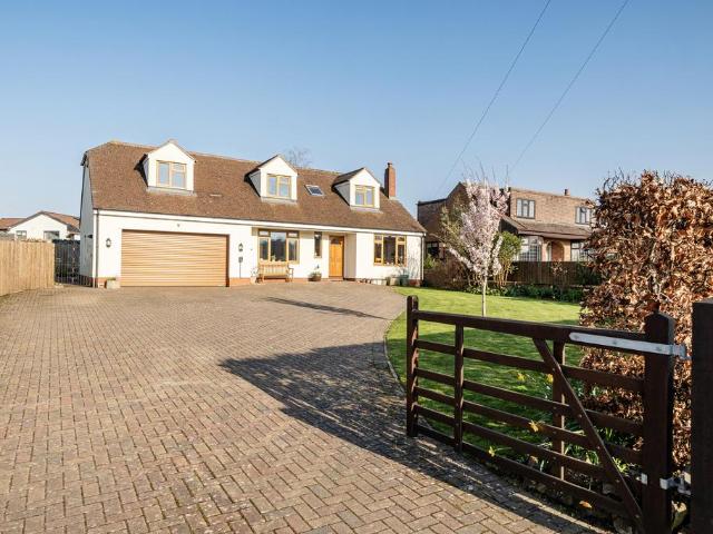 House for sale in Failand, North Somerset