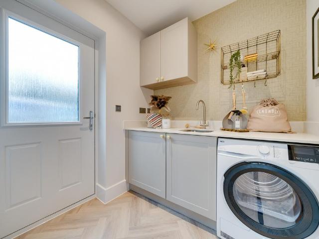 House for sale in Moreton Hall, Chedburgh