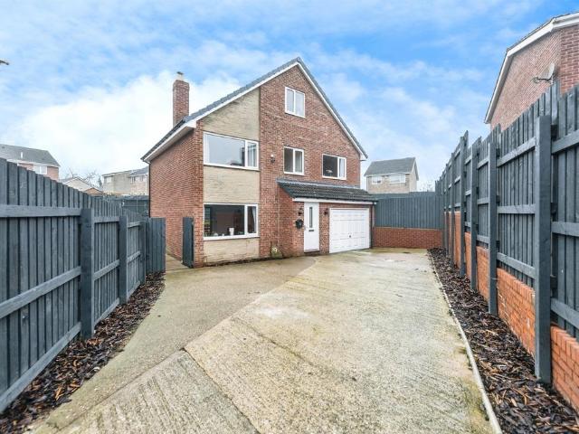 House for sale in Shafton, South Yorkshire