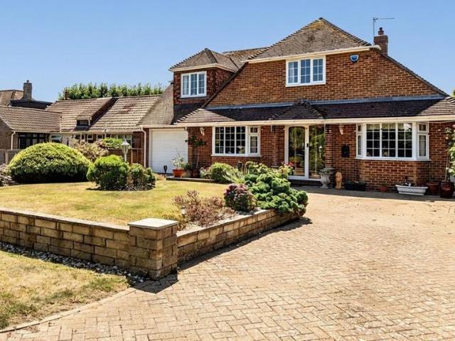 House for sale in Clapham, West Sussex