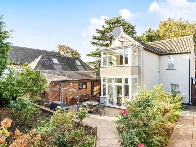 House for sale in Brackmills, Hardingstone