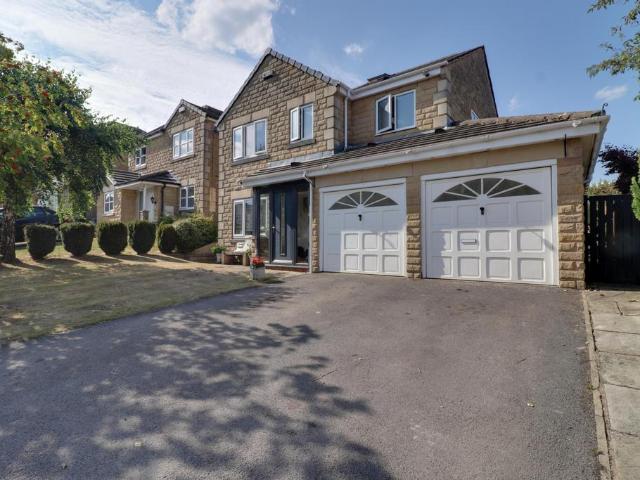 House for sale in Holme Valley, Honley