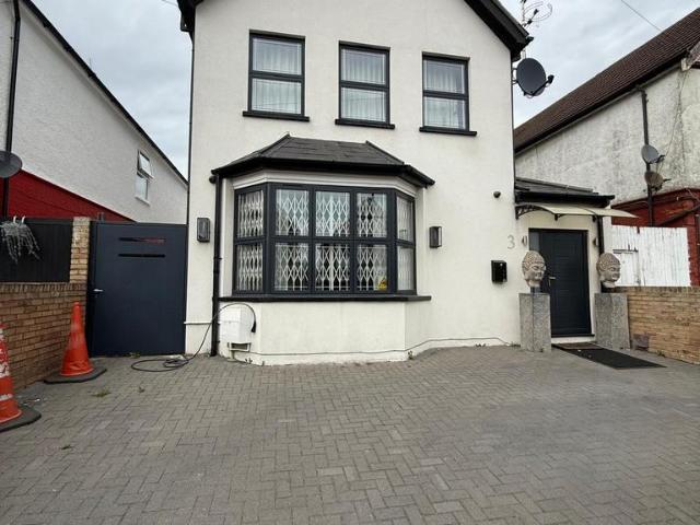 House for sale in Alperton, Greater London