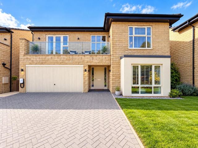House for sale in Micklefield, Leeds