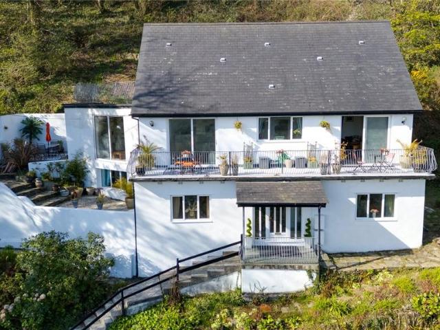 House for sale in Polperro, Cornwall