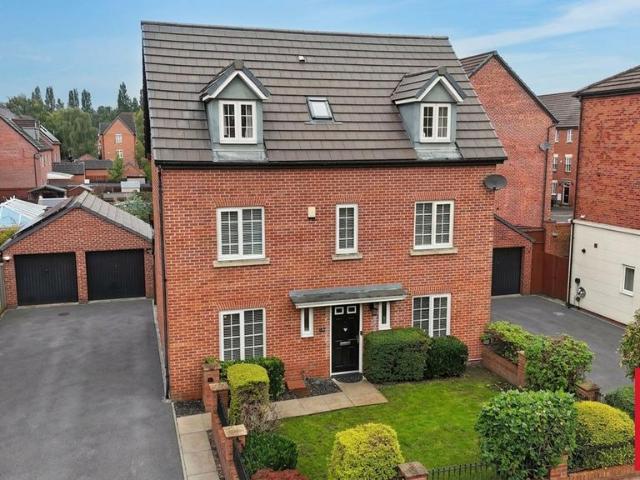 House for sale in Irlam, Salford