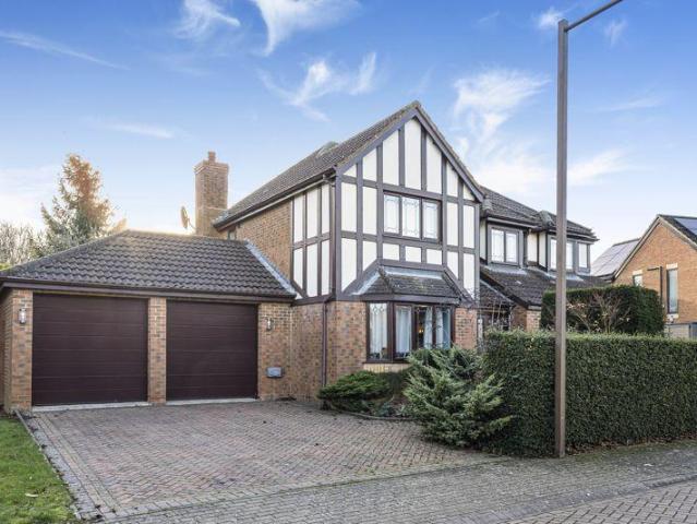 House for sale in Shenley Brook End, Milton Keynes