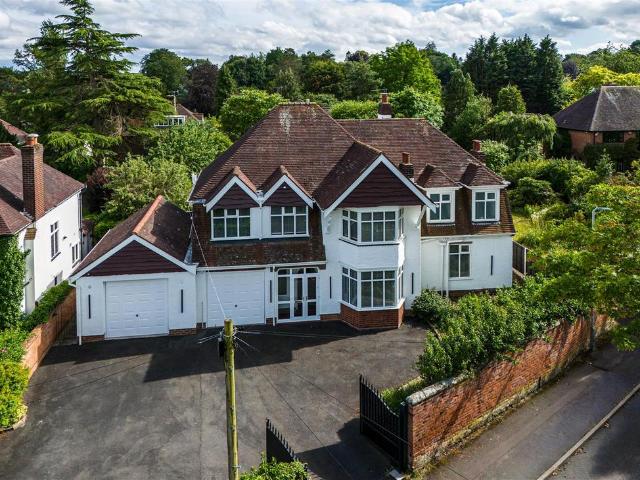 House for sale in Aldersley, Stockwell End