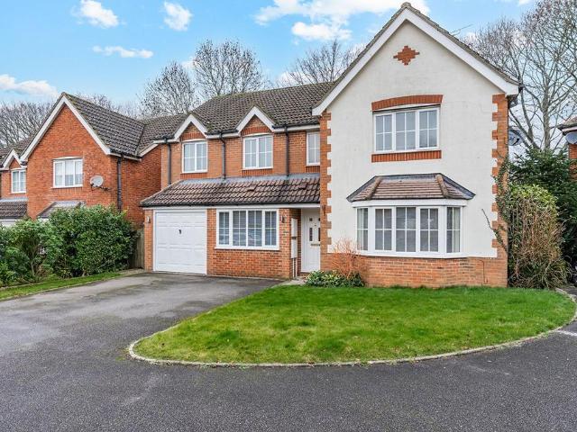 House for sale in Willesborough Lees, Bridgefield