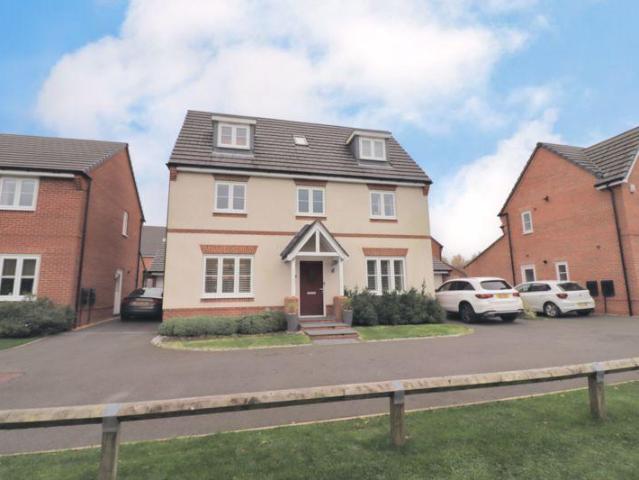 House for sale in Ellenbrook, Salford