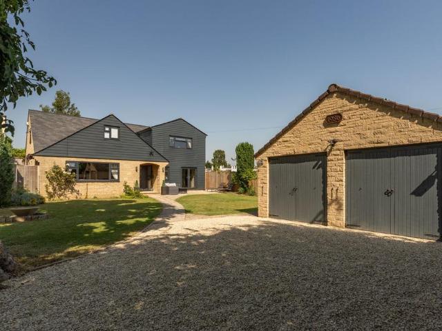 House for sale in Golden Valley, Gloucestershire
