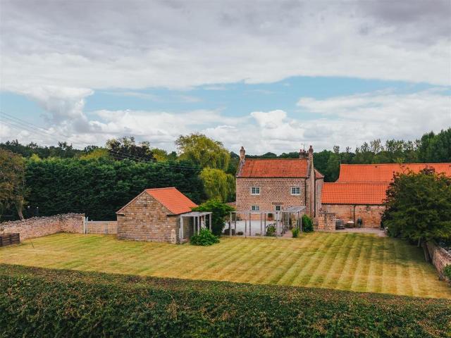 House for sale in Anston, South Yorkshire