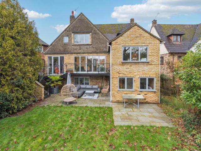House for sale in Farnham Common, Buckinghamshire