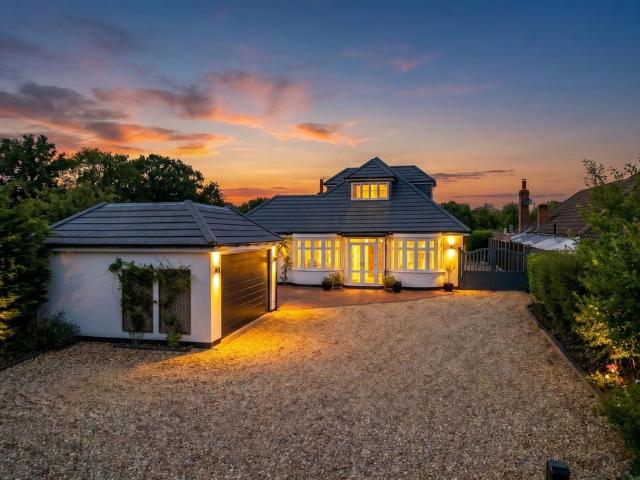 House for sale in Tidbury Green, West Midlands