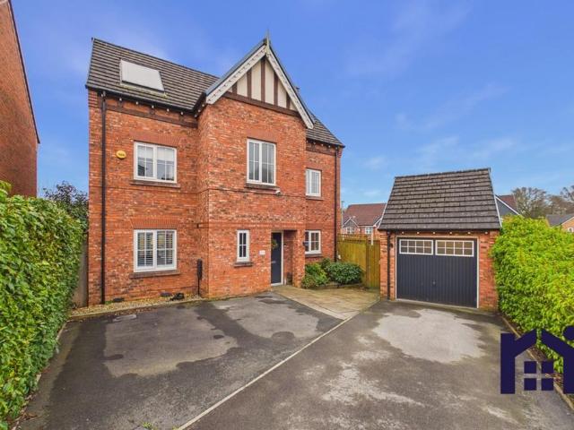 House for sale in Eaves Green, Andertons Mill