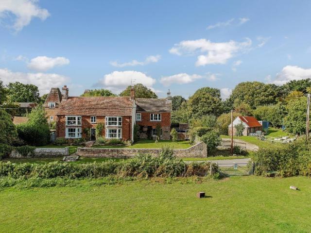 House for sale in Heathlands, East Sussex