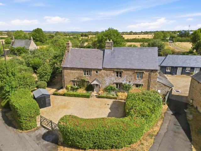 House for sale in Lower Tysoe, Stratford-on-Avon
