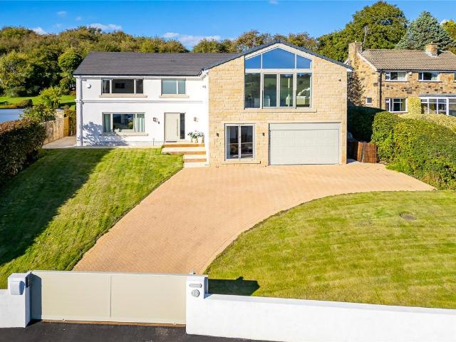 House for sale in Bardsey cum Rigton, West Yorkshire