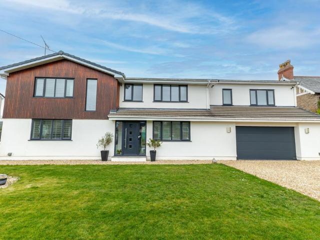 House for sale in Nailsea, North Somerset