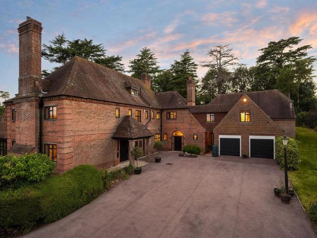 House for sale in Pangbourne, West Berkshire