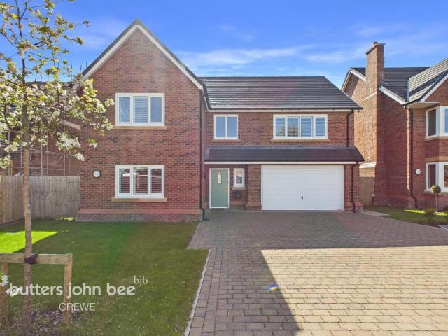 House for sale in Haslington, Winterley