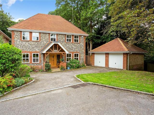 House for sale in Sunninghill and Ascot, Sunninghill