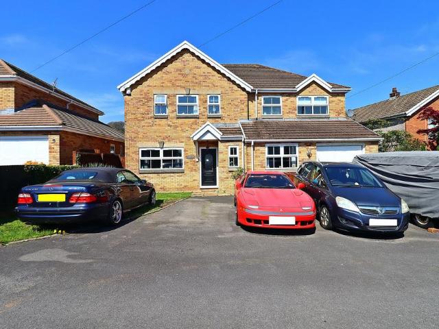 House for sale in Llantrisant, Wales