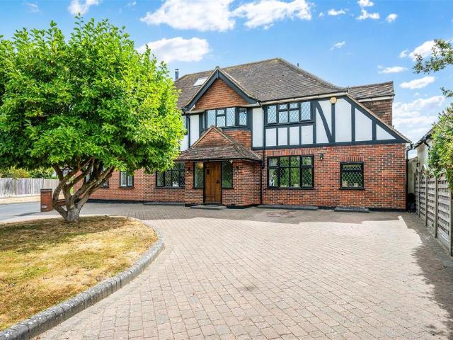 House for sale in Red Hill, Surrey