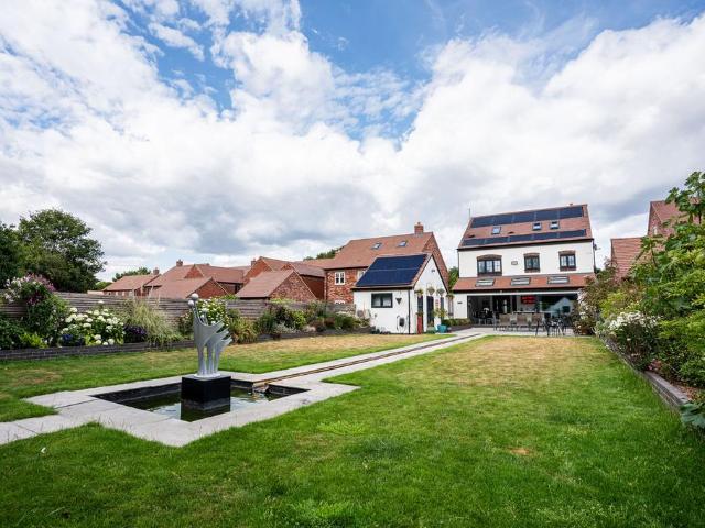 House for sale in Burcot, Bromsgrove