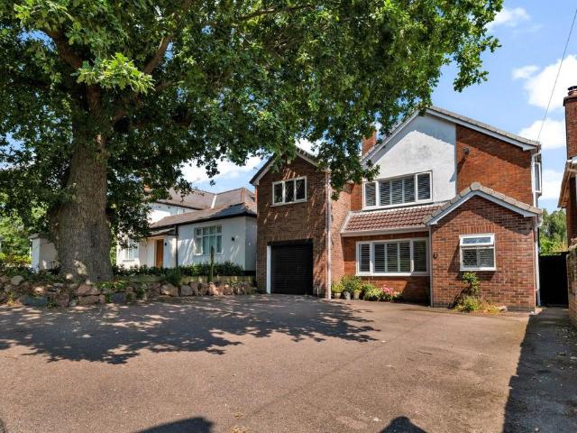 House for sale in Elmfield, Leicestershire
