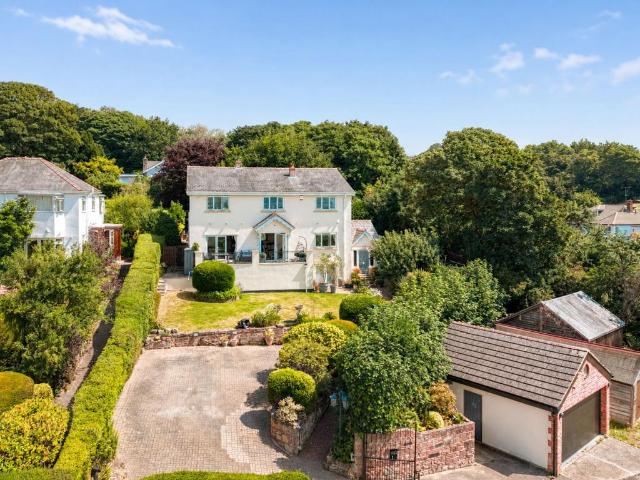 House for sale in Heswall, Wirral