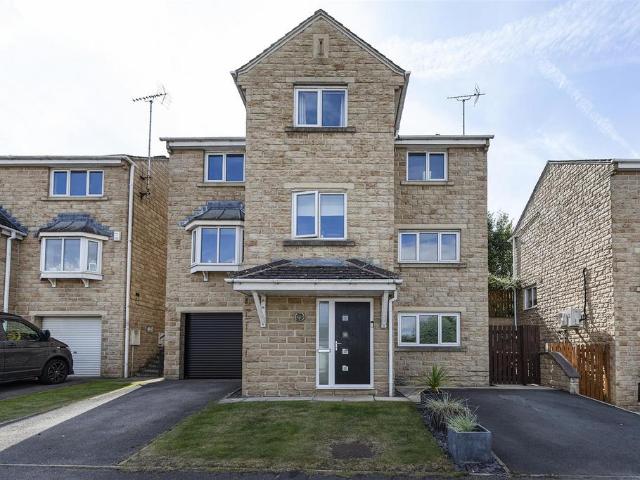 House for sale in Lower Hopton, Mirfield