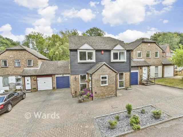 House for sale in Bluebell Hill, Tonbridge and Malling