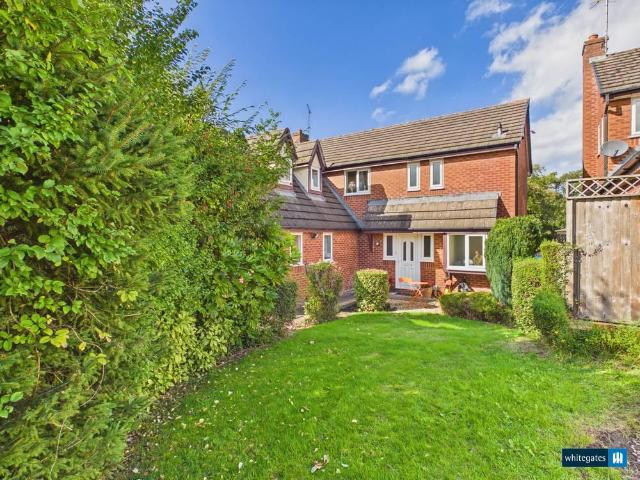 House for sale in Hope