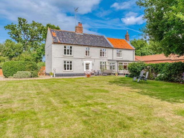 House for sale in Comers, Norfolk