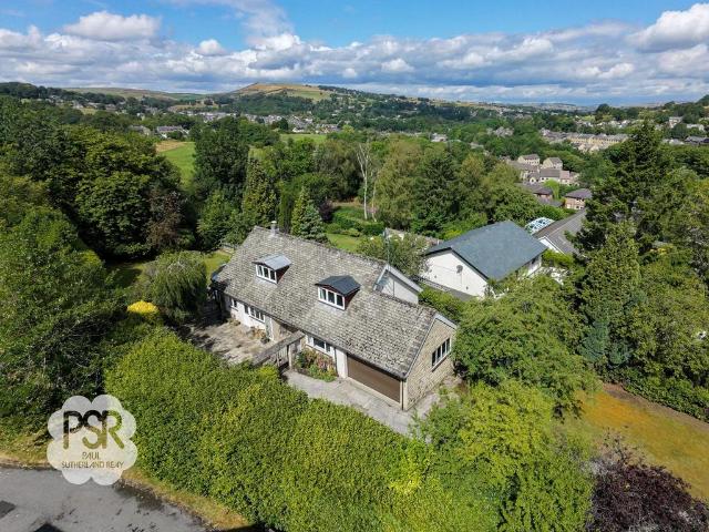 House for sale in Charlesworth, East Midlands
