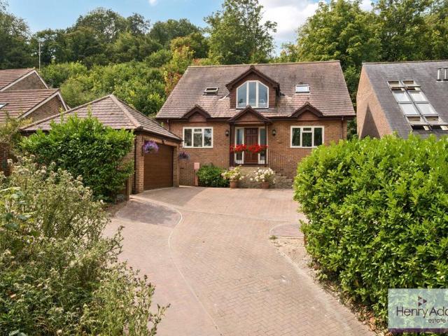 House for sale in Bolton Low Houses, Hampshire