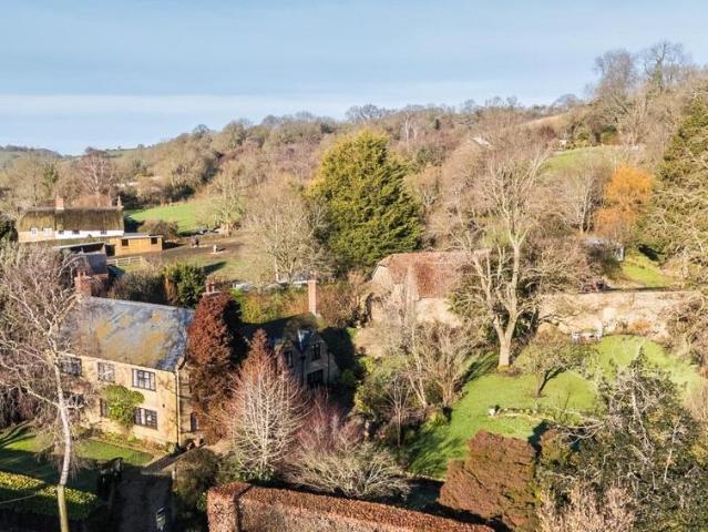 House for sale in East Chinnock, Somerset
