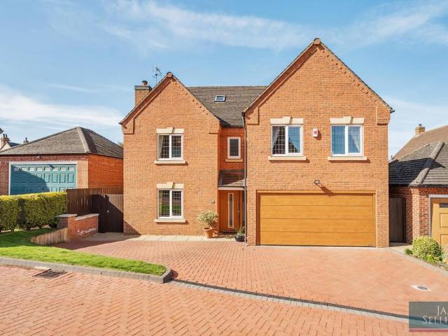 House for sale in Stanford On Avon, Leicestershire