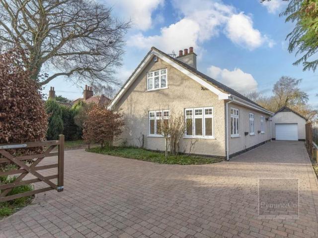 House for sale in Crostwick, Norfolk