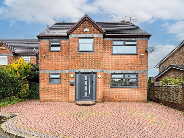 House for sale in Calderstones