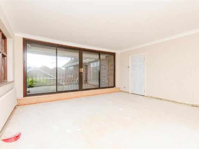 House for sale in The Butts, Kent